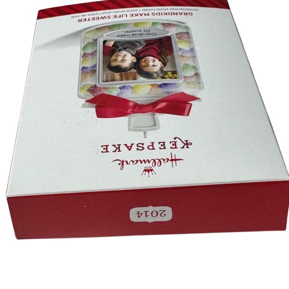 Hallmark Keepsake Ornament Grandkids Make Life Sweeter Photo Holder Gumdrops New - Picture 7 of 7